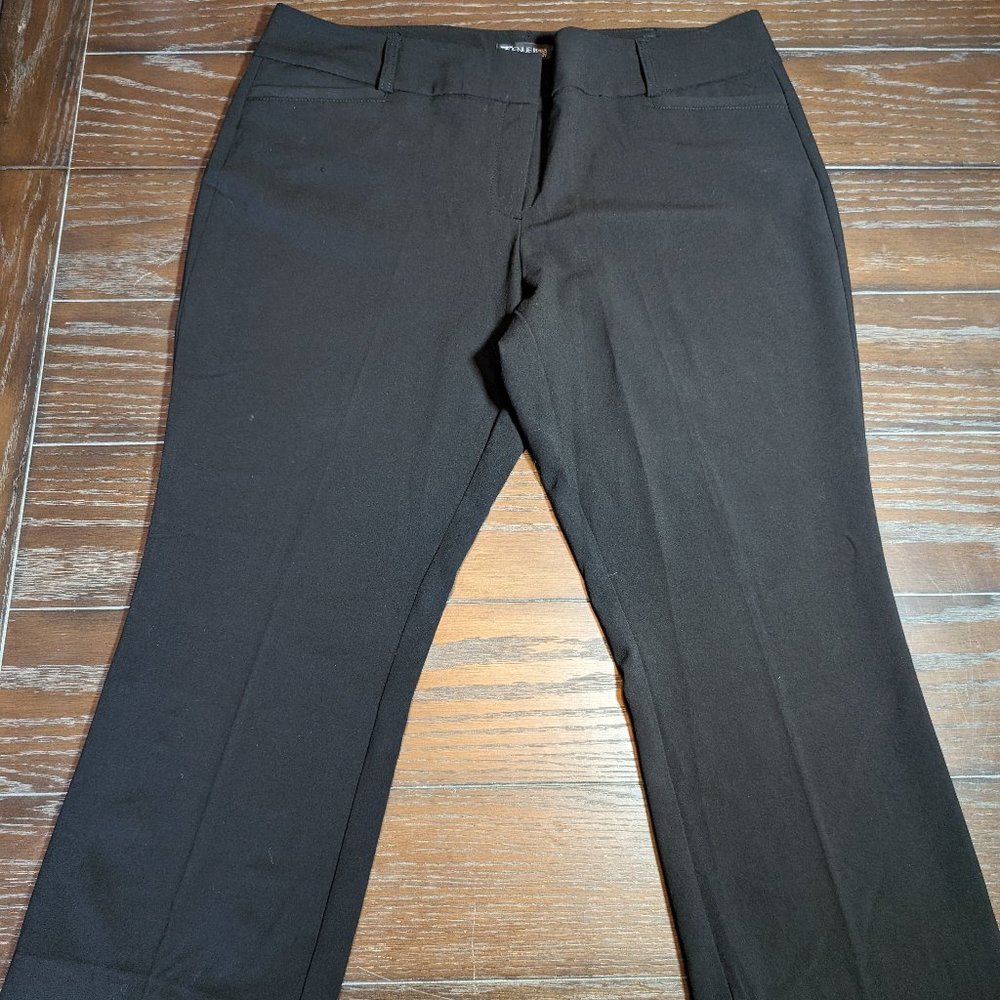 NY&Co 7th Avenue black womens stretch slacks size 16 petite EUC